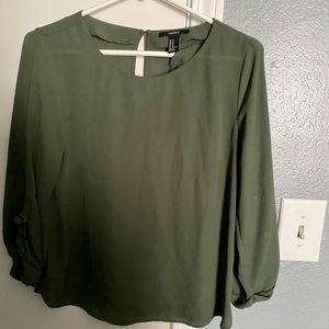 Forever 21 Green 3/4 inch sleeve blouse